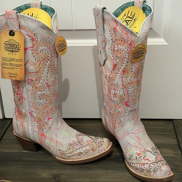 Corral Boots Fluorescent Embroidered Tooled Inlay Studded Snip Toe CowboyWomen
